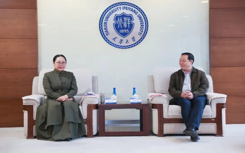 張榮華主席應邀出席天津大學創(chuàng)業(yè)大講堂活動，張君婷總裁作主題演講